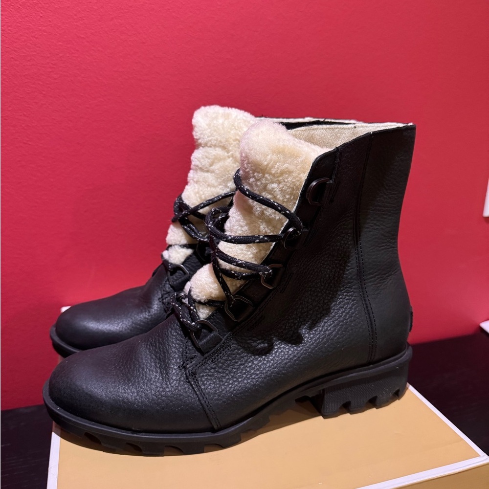 Black Leather Ankle Boots with Cream Lining